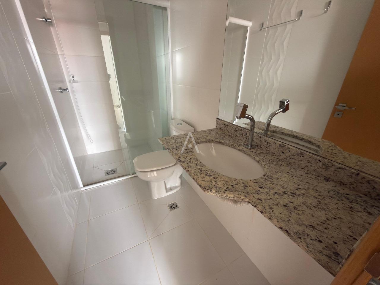 Apartamento para para aluguel no Bairro CENTRO em CASCAVEL: 