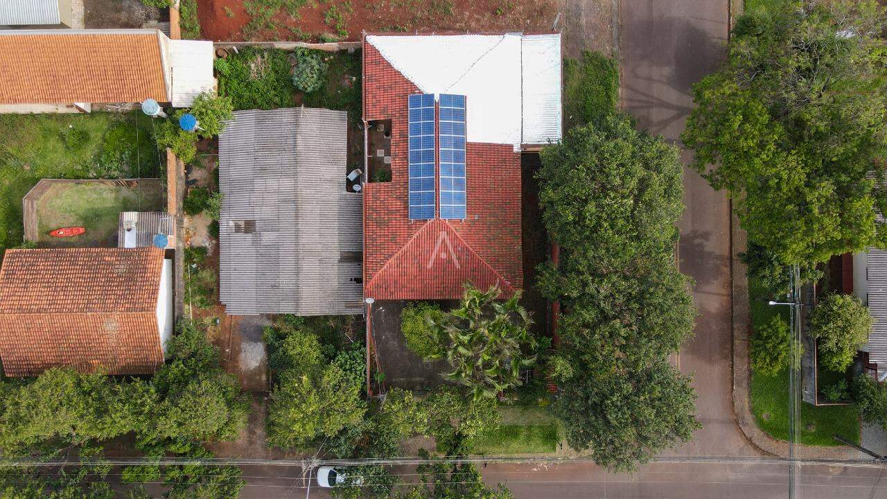 Casa Residencial para à venda no Bairro UNIVERSITARIO em CASCAVEL: 