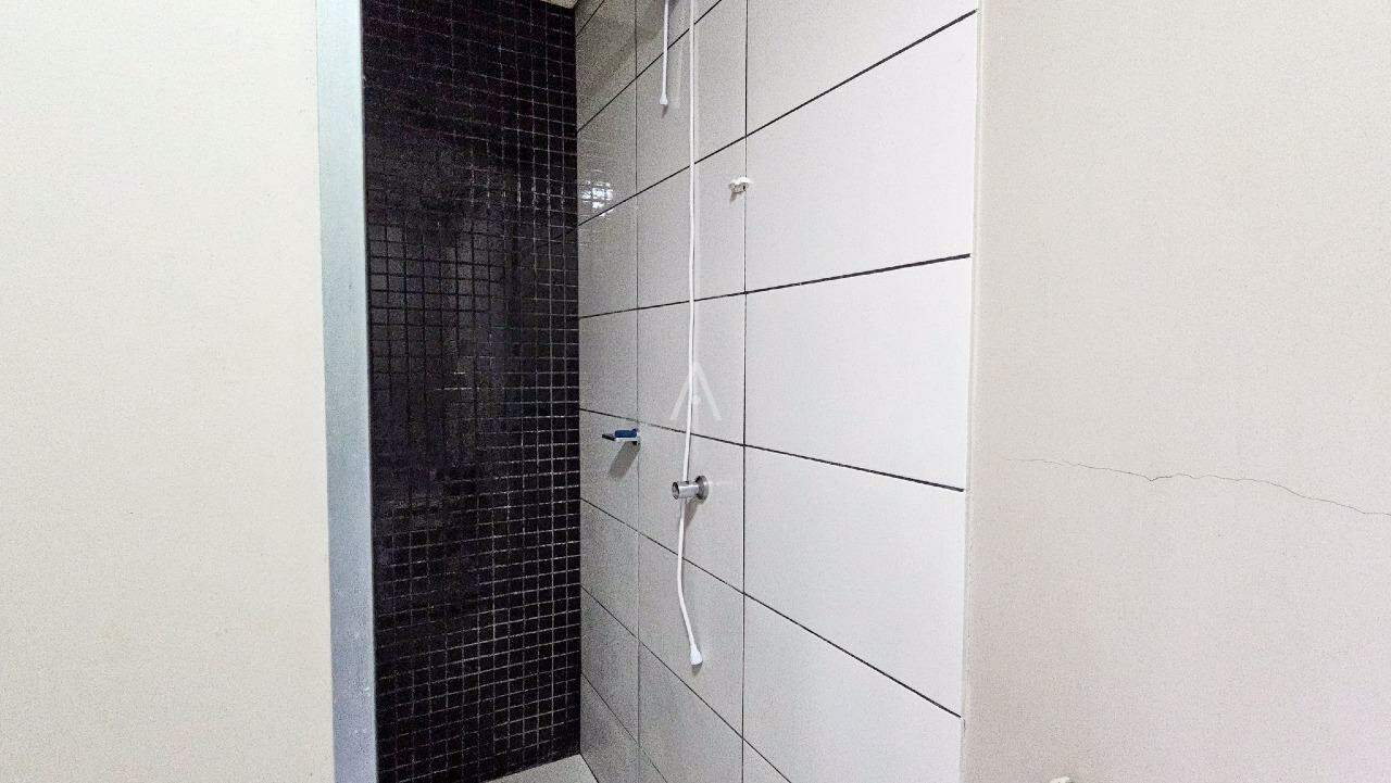 Casa Residencial para à venda no Bairro UNIVERSITARIO em CASCAVEL: 