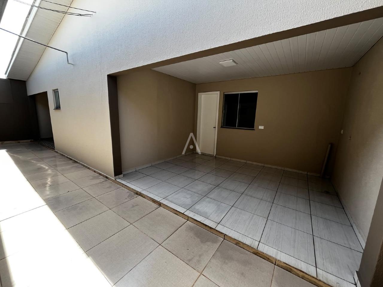 Casa Residencial para à venda no Bairro GUARUJA em CASCAVEL: