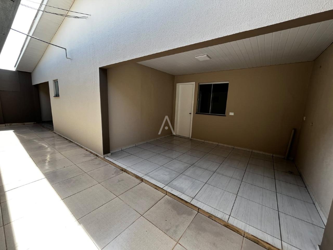 Casa Residencial para à venda no Bairro GUARUJA em CASCAVEL: