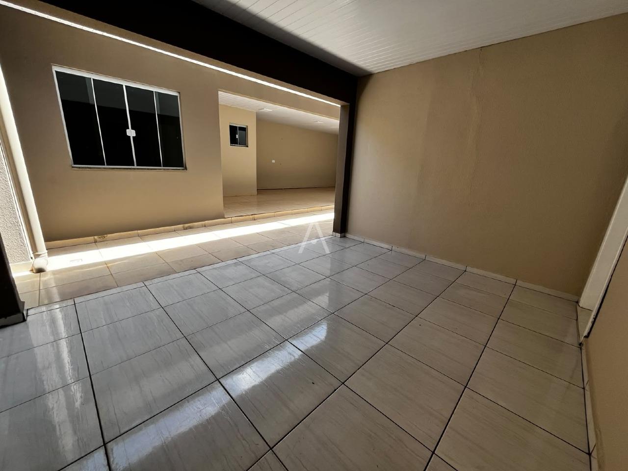 Casa Residencial para à venda no Bairro GUARUJA em CASCAVEL: