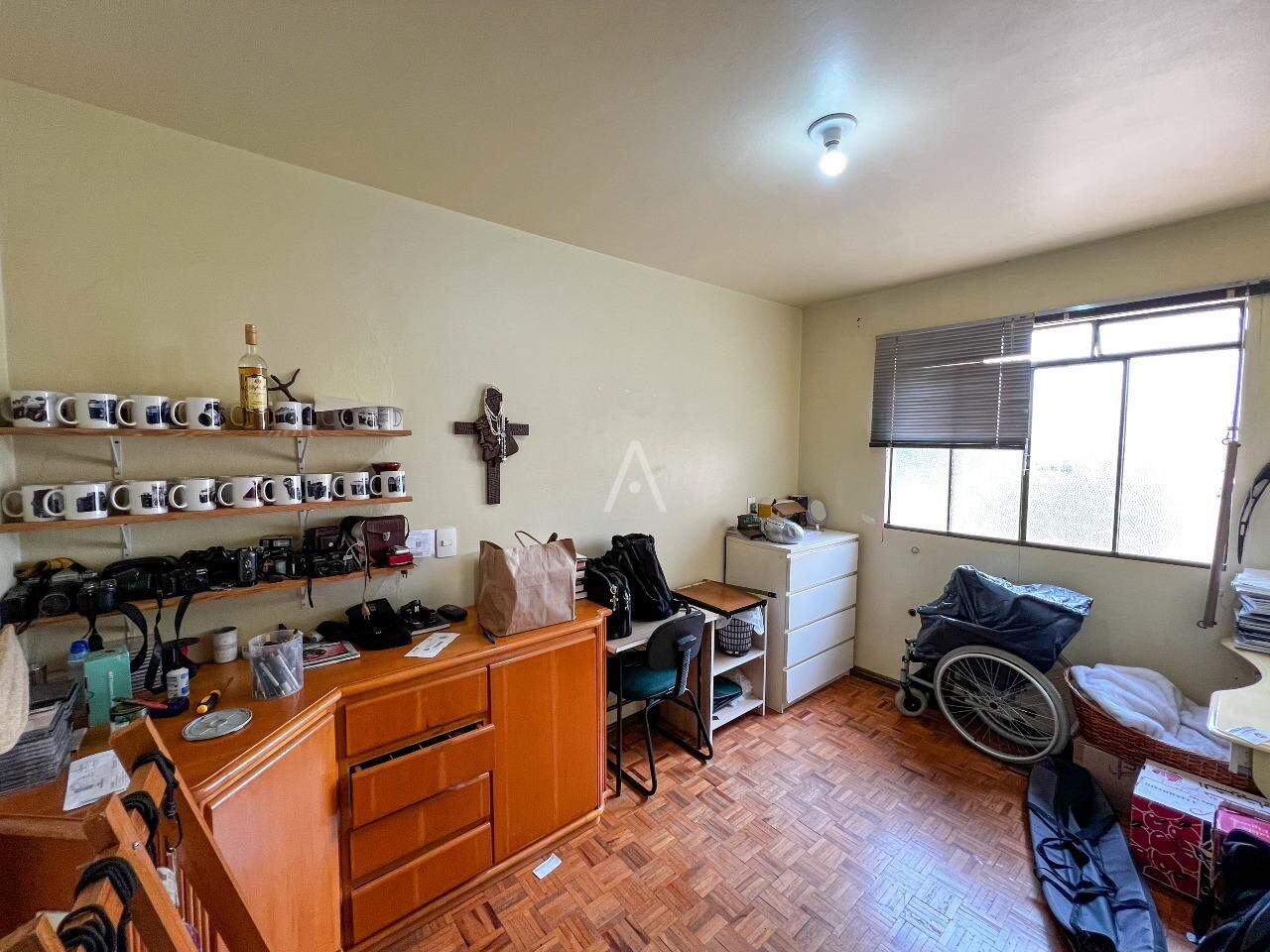 Casa Residencial para à venda no Bairro CANCELLI em CASCAVEL: 