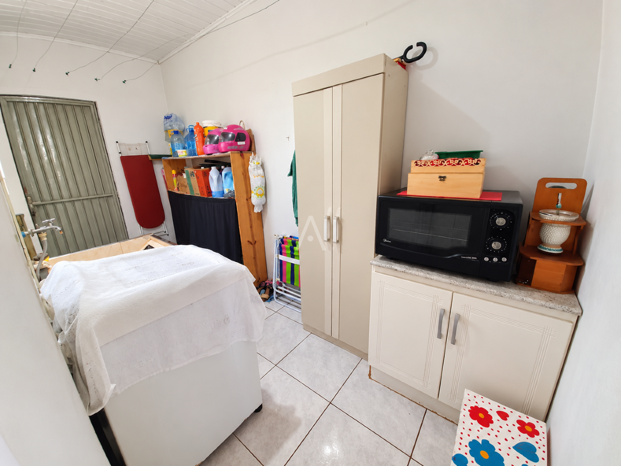 Casa Residencial para à venda no Bairro PARQUE SAO PAULO em CASCAVEL:
