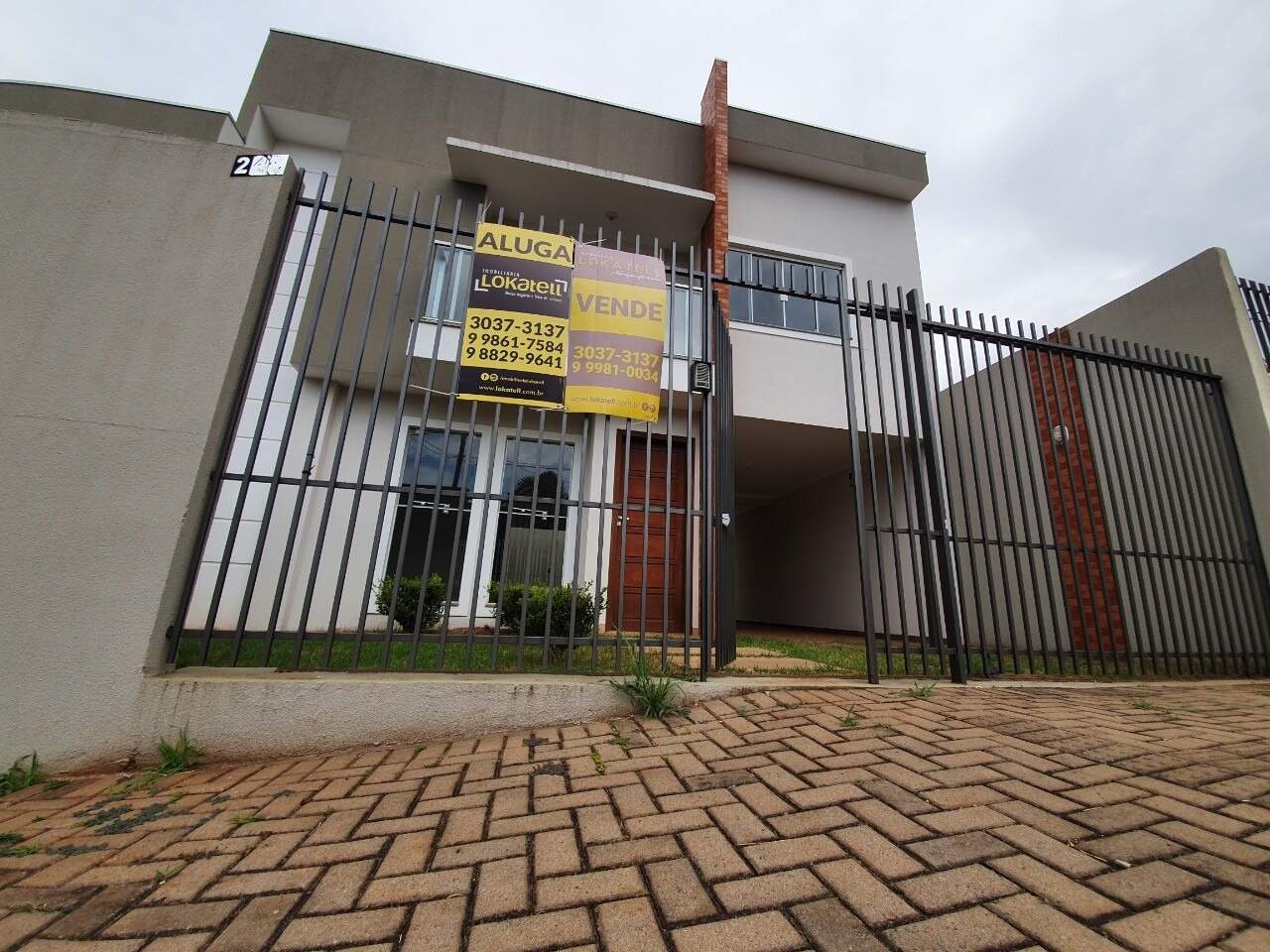 Sobrado para à venda no Bairro PARQUE VERDE em CASCAVEL: 