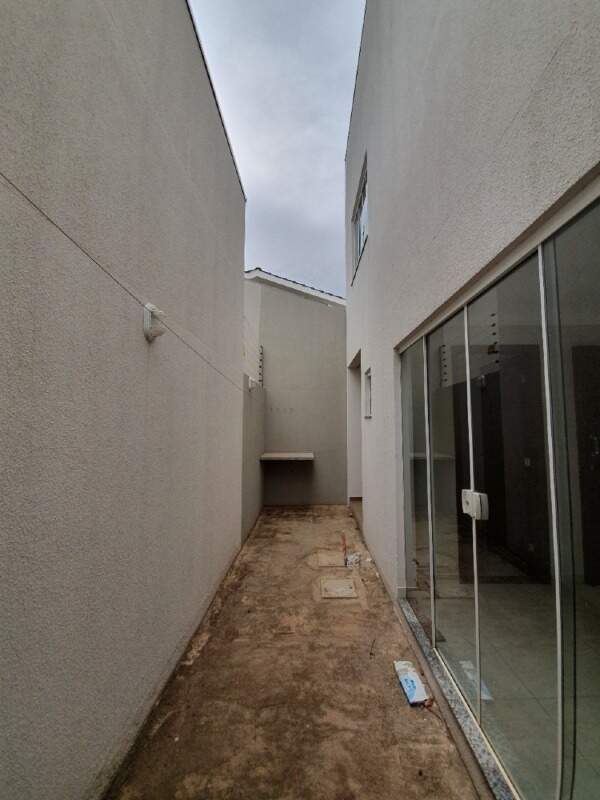 Sobrado para à venda no Bairro PARQUE VERDE em CASCAVEL: 
