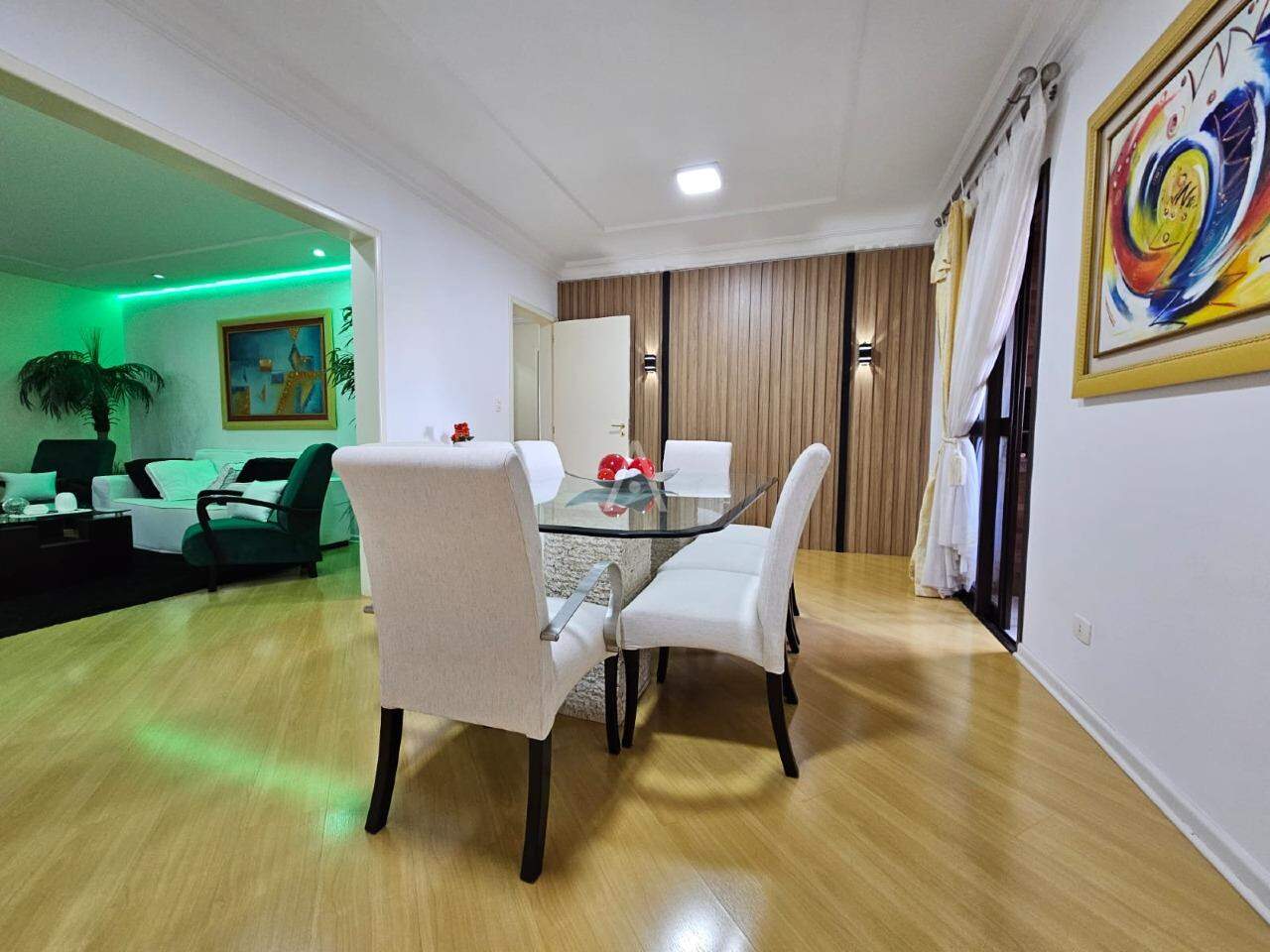 Apartamento para à venda no Bairro CENTRO em CASCAVEL: