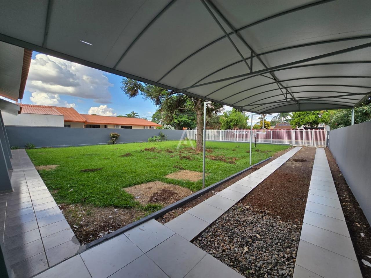 Casa Residencial para para aluguel no Bairro VILA INDUSTRIAL em TOLEDO: 