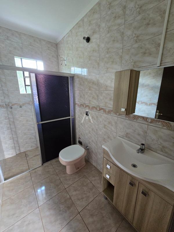 Casa Residencial para para aluguel no Bairro VILA INDUSTRIAL em TOLEDO: 