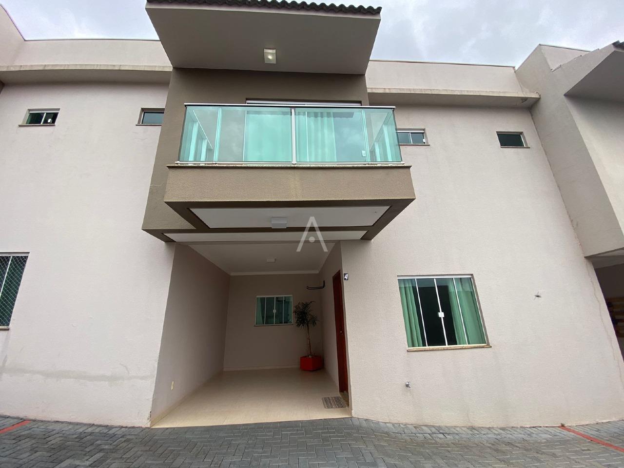 Sobrado para à venda no Bairro NEVA em CASCAVEL: 