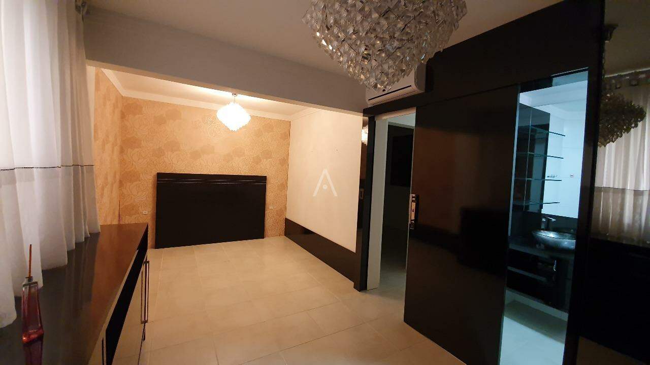 Apartamento para à venda no Bairro CENTRO em CASCAVEL: