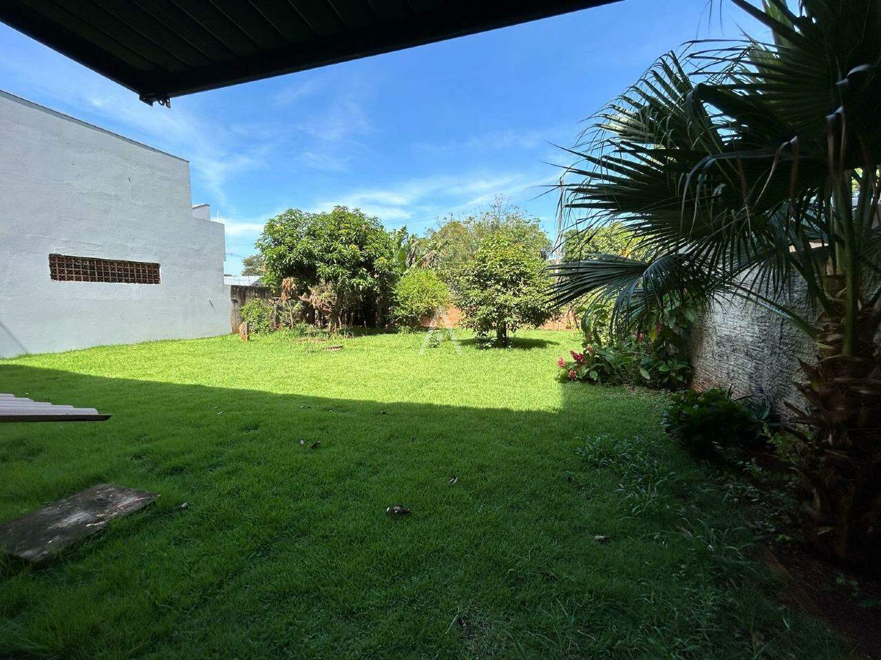 Sobrado para para aluguel no Bairro JARDIM PORTO ALEGRE em TOLEDO: 