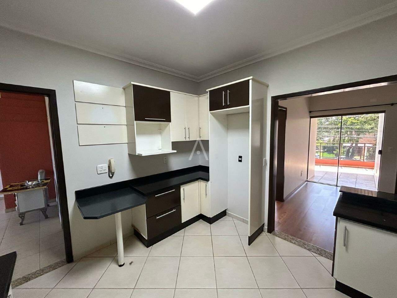 Sobrado para para aluguel no Bairro JARDIM PORTO ALEGRE em TOLEDO: 