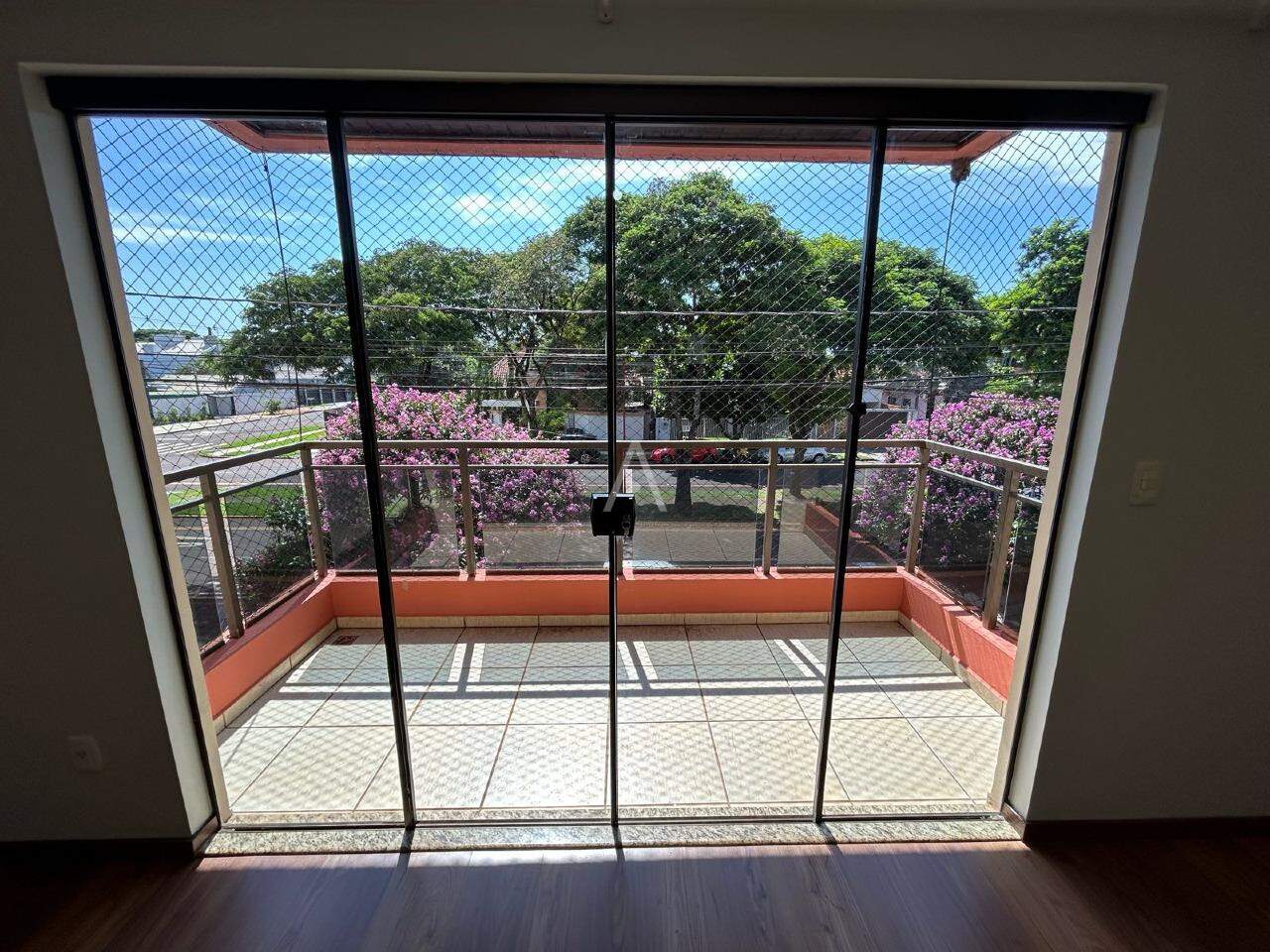 Sobrado para para aluguel no Bairro JARDIM PORTO ALEGRE em TOLEDO: 