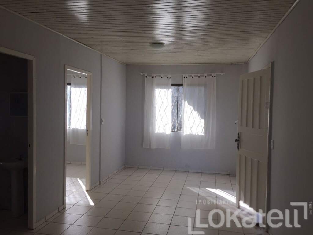 Casa Residencial para à venda no Bairro COQUEIRAL em CASCAVEL: 