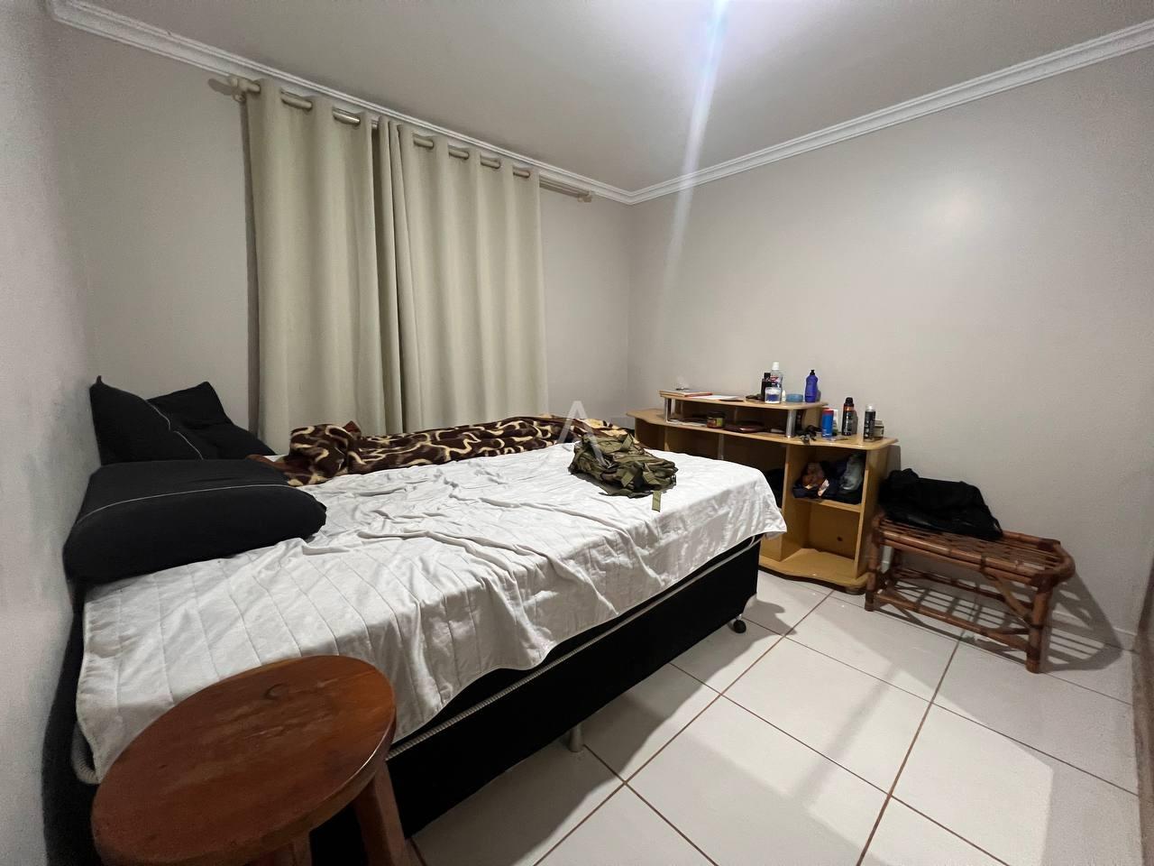 Casa Residencial para à venda no Bairro REGIAO DO LAGO em CASCAVEL: