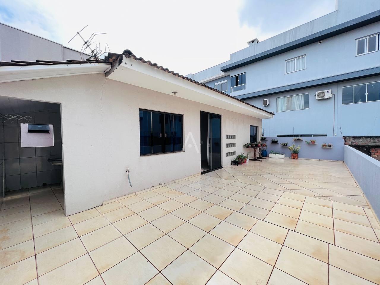 Sobrado para à venda no Bairro COQUEIRAL em CASCAVEL: 