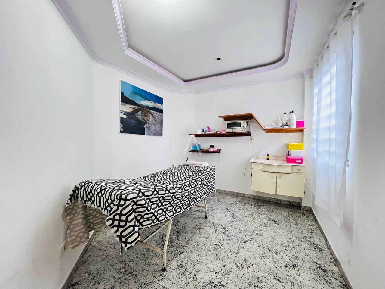 Sobrado para à venda no Bairro COQUEIRAL em CASCAVEL: 