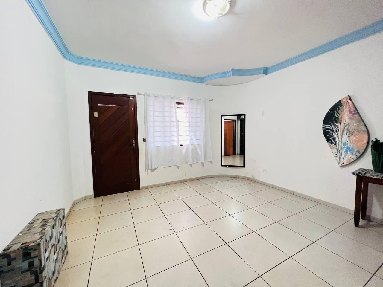 Sobrado para à venda no Bairro COQUEIRAL em CASCAVEL: 