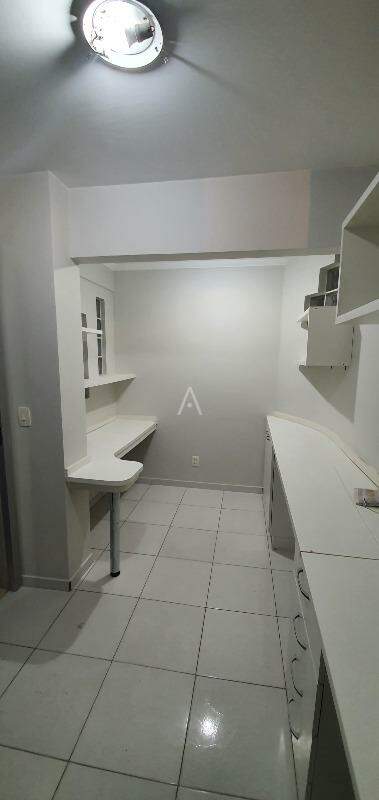 Apartamento para à venda no Bairro CENTRO em CASCAVEL: