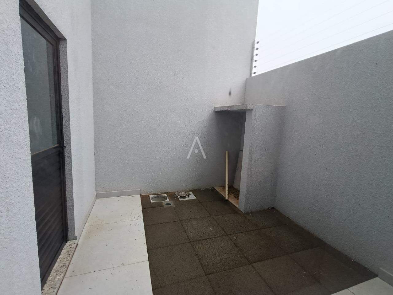 Sobrado para à venda no Bairro PARQUE SAO PAULO em CASCAVEL: 