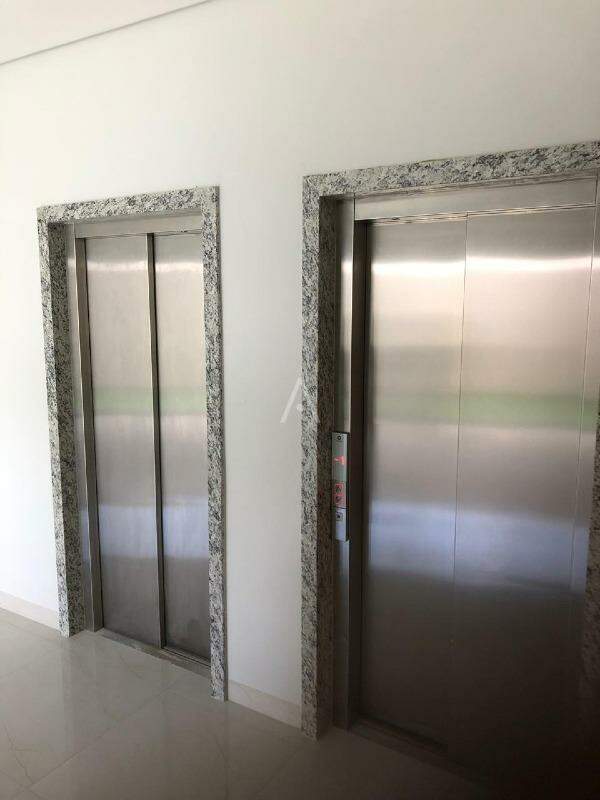 Apartamento para à venda no Bairro CENTRO em CASCAVEL: 