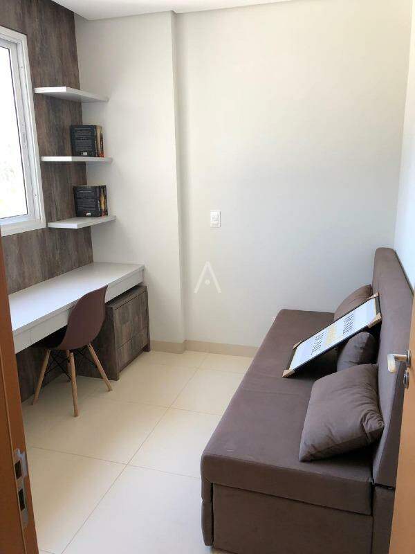 Apartamento para à venda no Bairro CENTRO em CASCAVEL: 