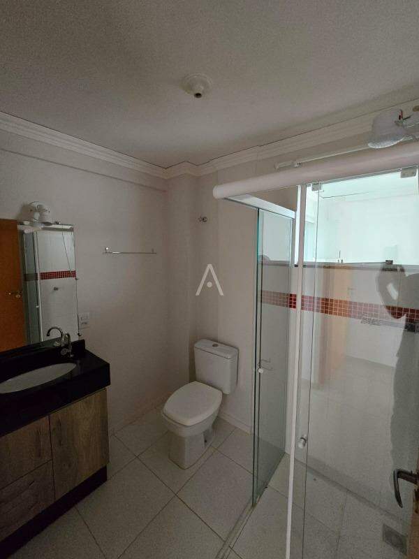 Apartamento para para aluguel no Bairro JARDIM LA SALLE em TOLEDO: