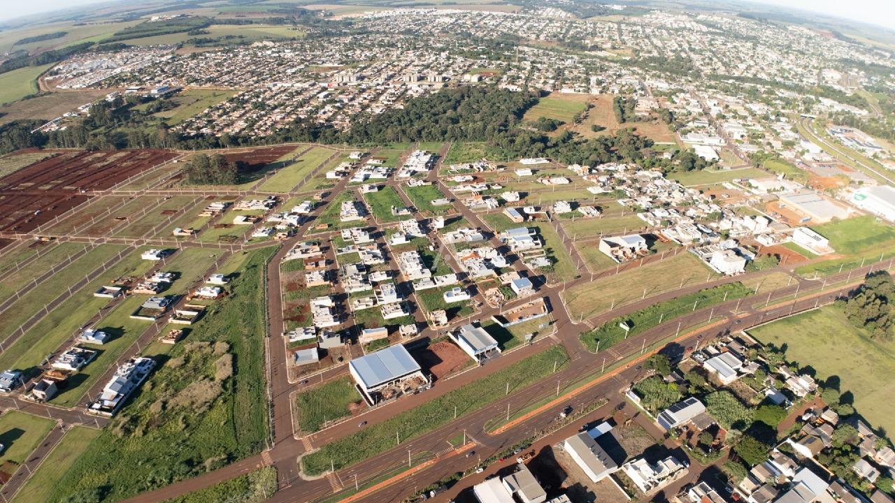 Terreno para à venda no Bairro Brazmadeira em CASCAVEL: 