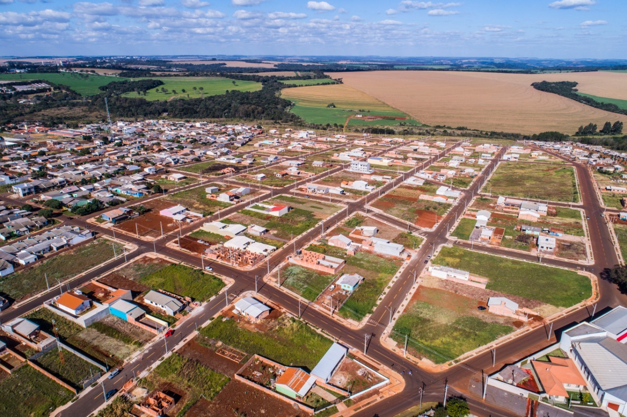 Terreno para à venda no Bairro CASCAVEL VELHO em CASCAVEL: 