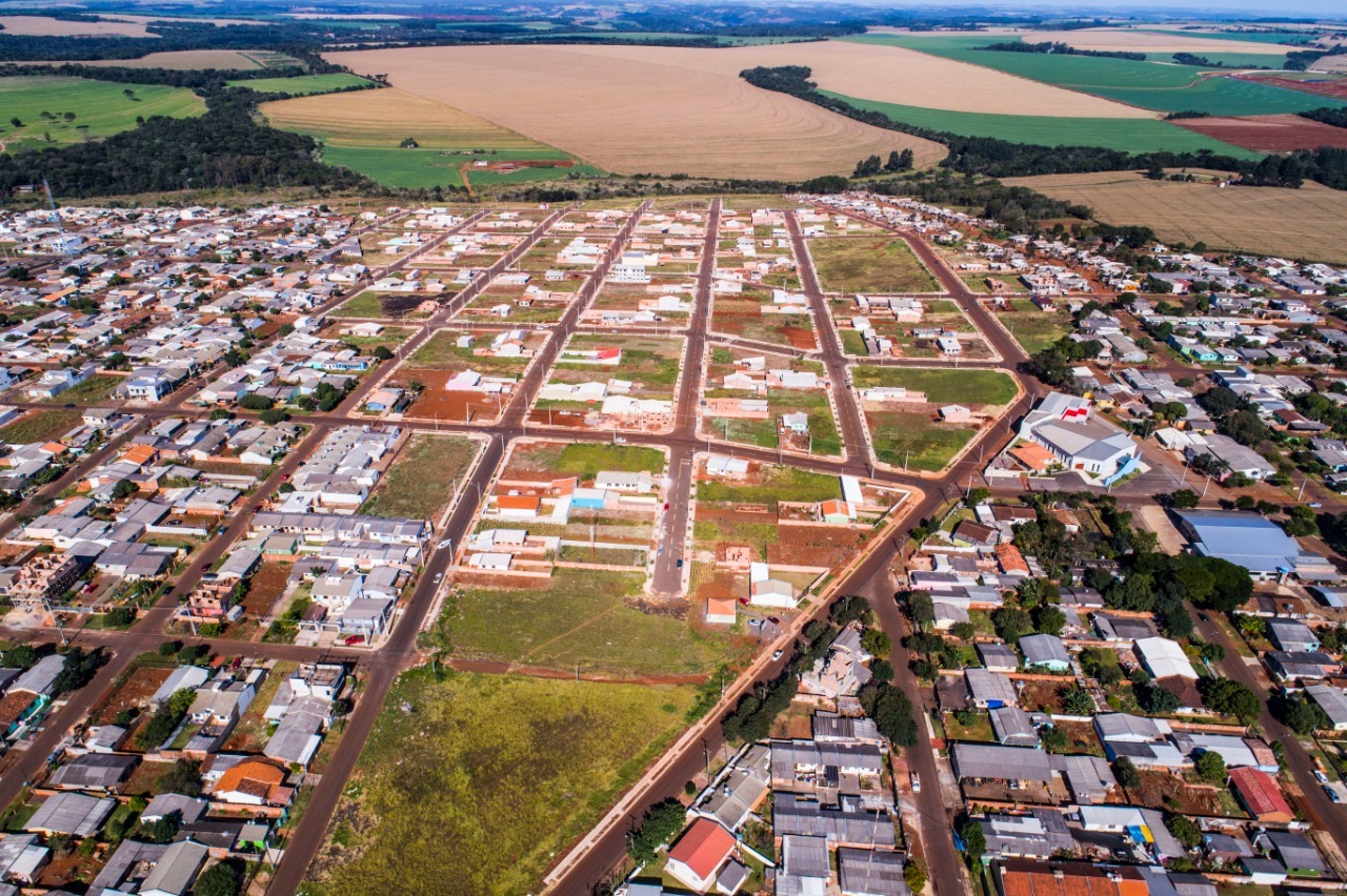 Terreno para à venda no Bairro CASCAVEL VELHO em CASCAVEL: 
