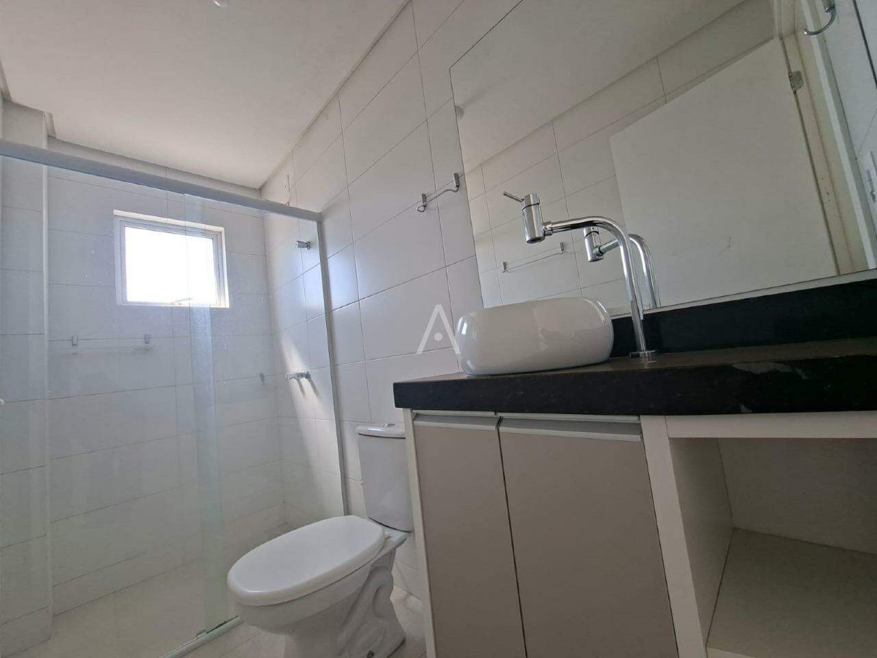 Apartamento para para aluguel no Bairro CENTRO em CASCAVEL: