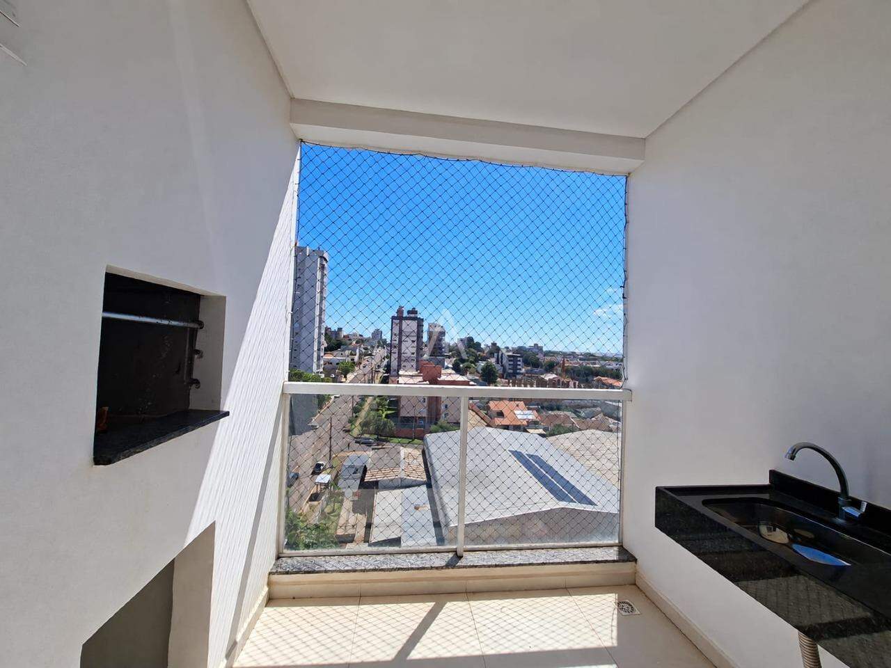 Apartamento para para aluguel no Bairro CENTRO em CASCAVEL: