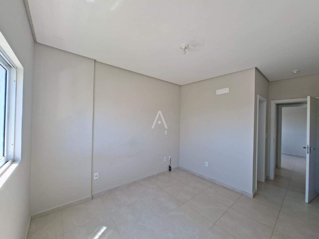 Apartamento para para aluguel no Bairro CENTRO em CASCAVEL: