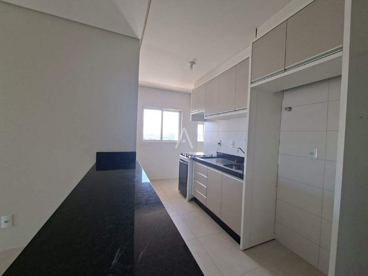 Apartamento para para aluguel no Bairro CENTRO em CASCAVEL: 