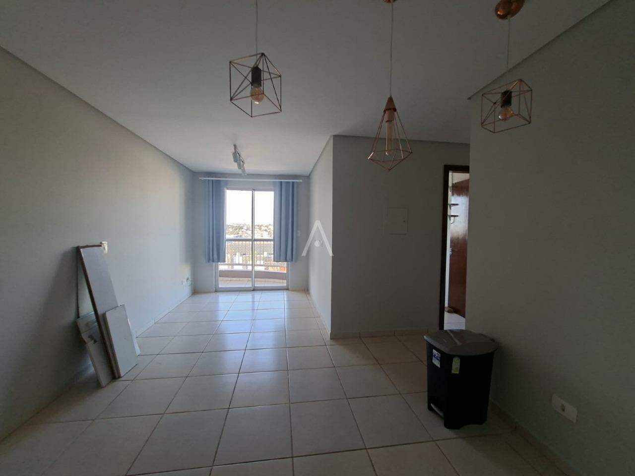 Apartamento para para aluguel no Bairro FAG em CASCAVEL: 
