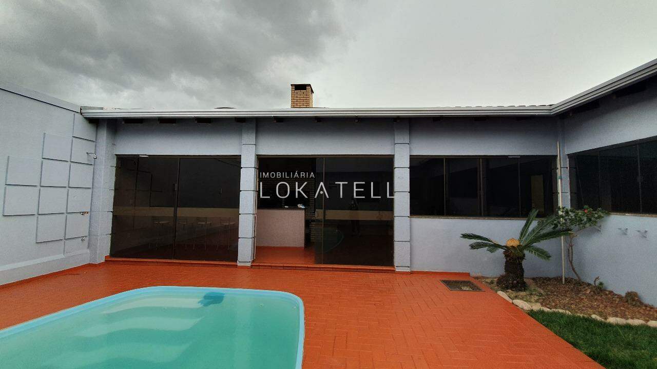 Casa Residencial para para aluguel no Bairro ALTO ALEGRE em CASCAVEL: