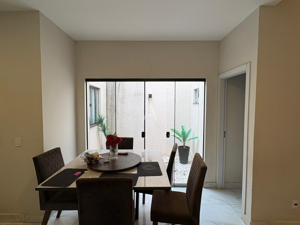 Casa Residencial para à venda no Bairro VEREDAS em CASCAVEL: 