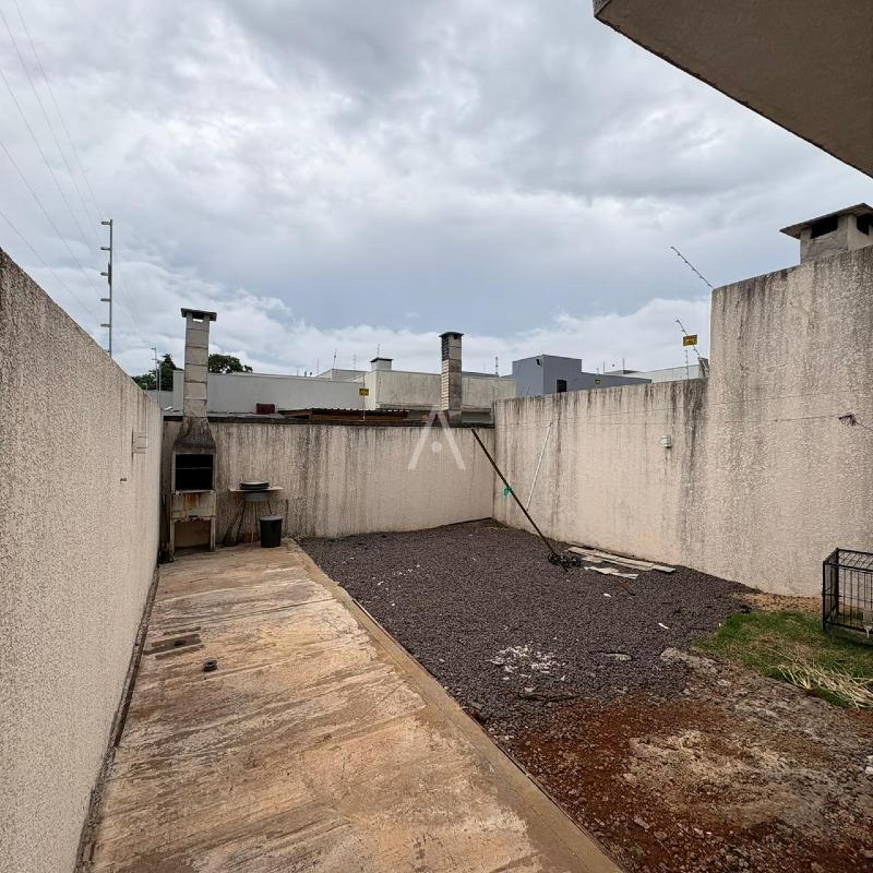 Casa Residencial para à venda no Bairro VEREDAS em CASCAVEL: 