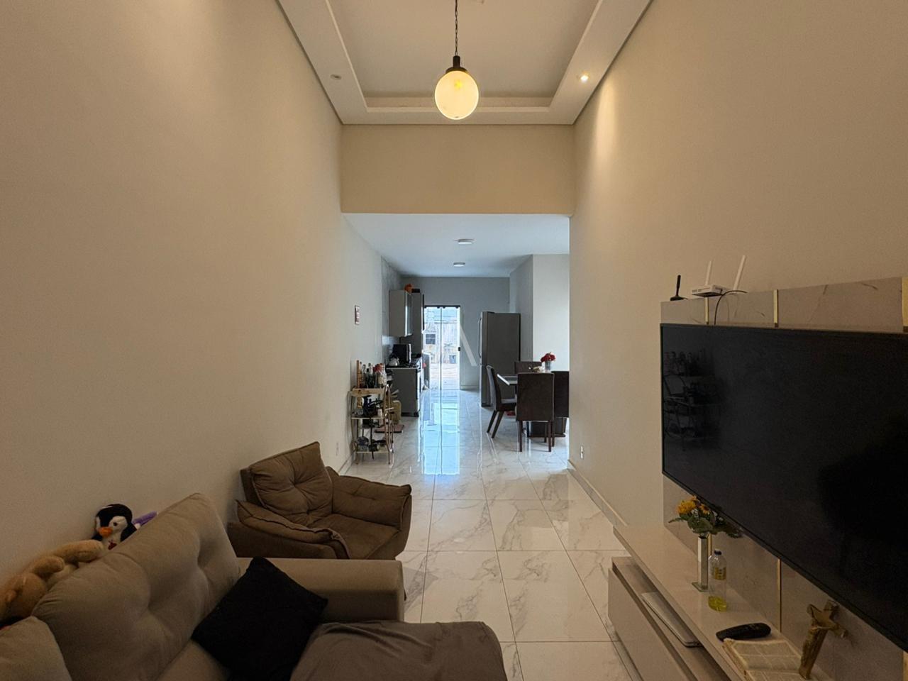 Casa Residencial para à venda no Bairro VEREDAS em CASCAVEL: 