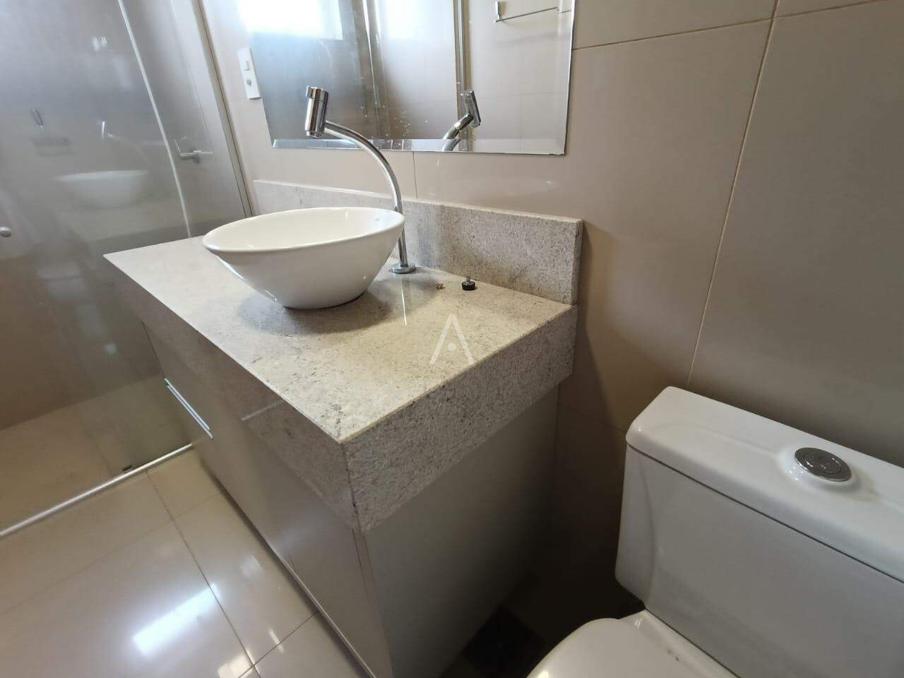 Apartamento para para aluguel no Bairro CENTRO em CASCAVEL: