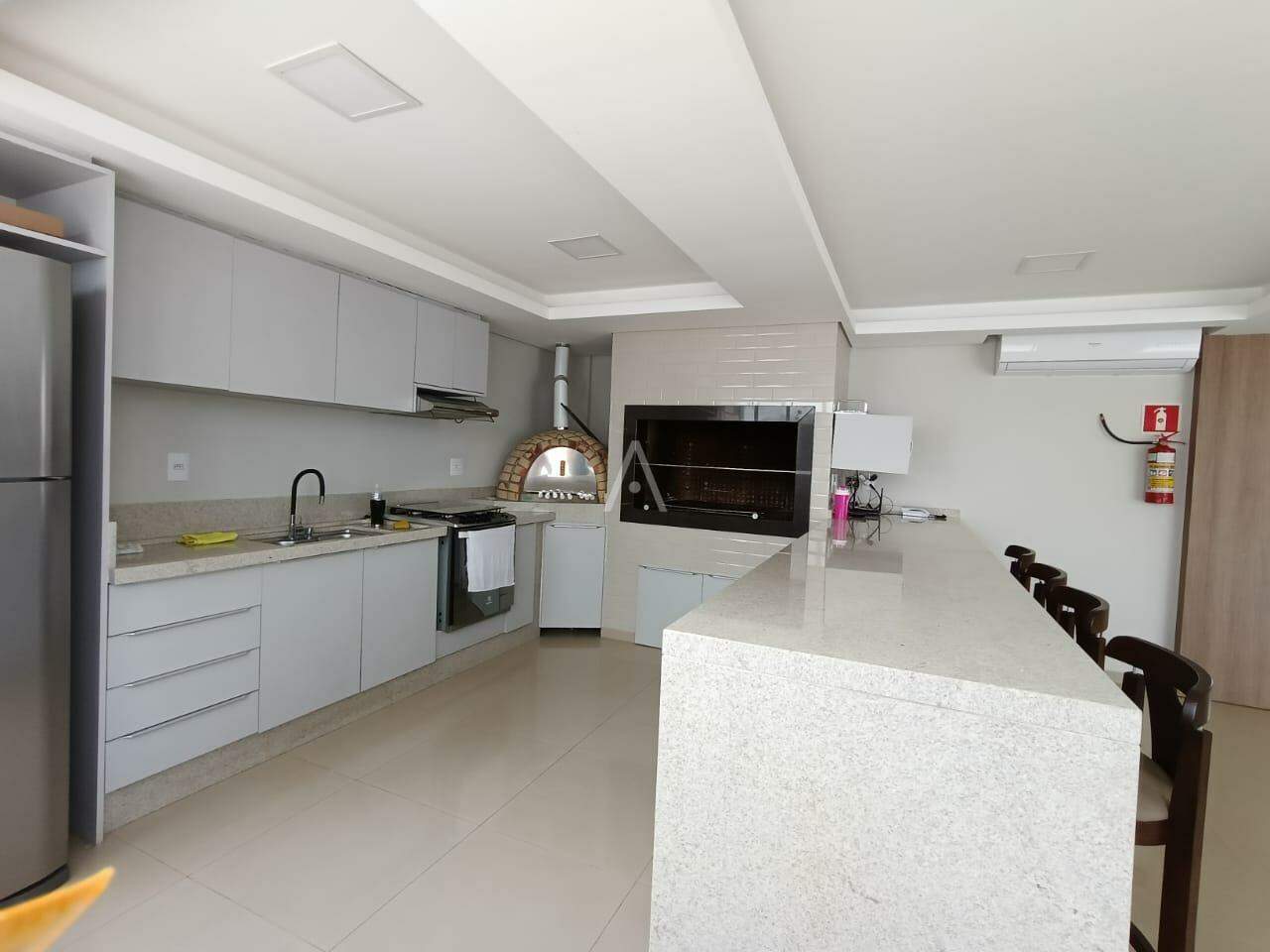 Apartamento para para aluguel no Bairro CENTRO em CASCAVEL: