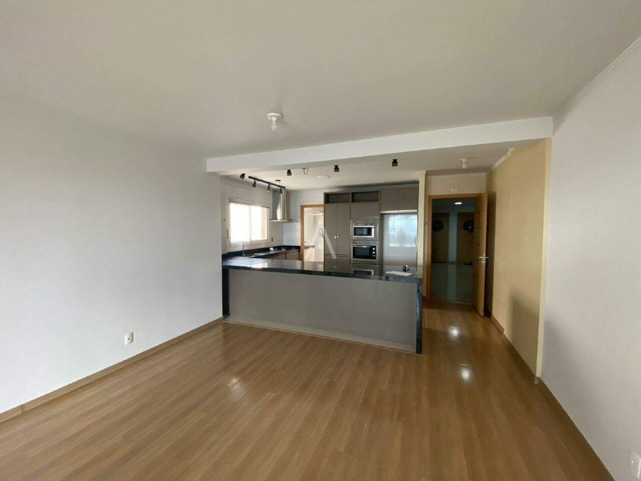 Apartamento para para aluguel no Bairro CENTRO em CASCAVEL: 