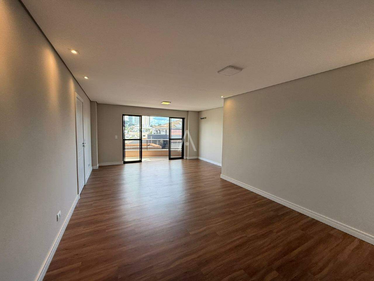 Apartamento para à venda no Bairro CENTRO em CASCAVEL: 