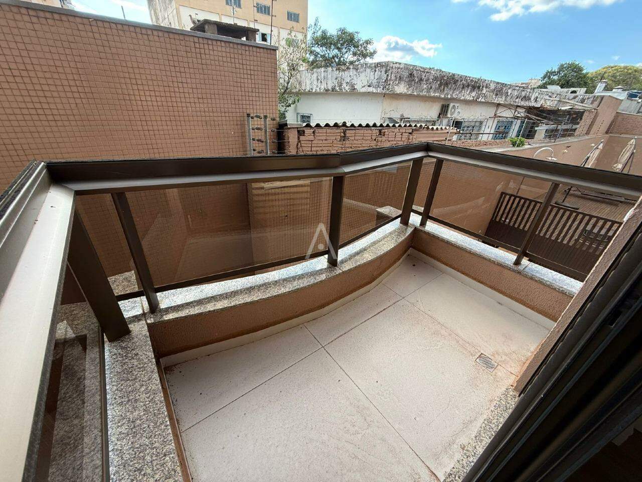 Apartamento para à venda no Bairro CENTRO em CASCAVEL: 