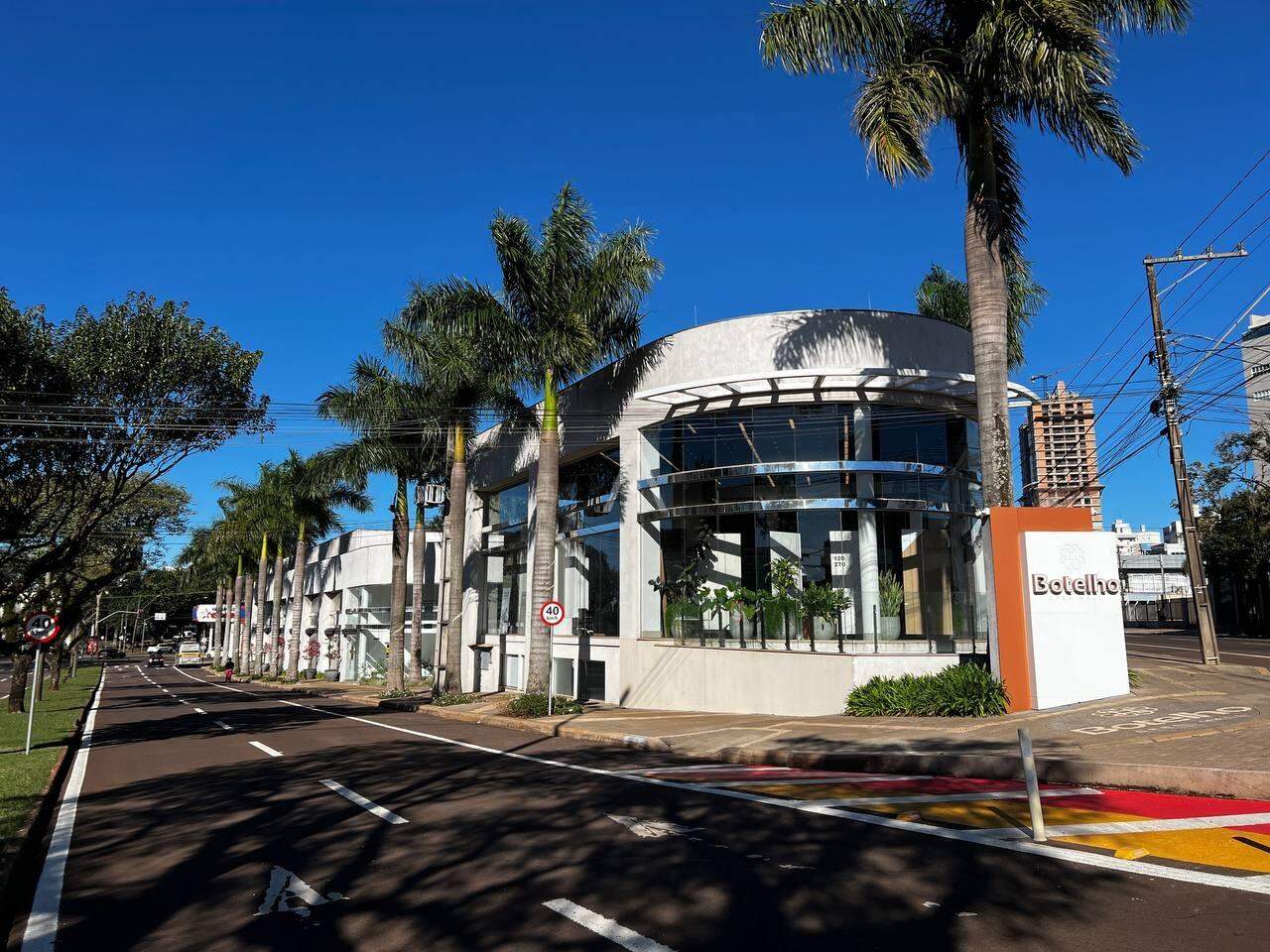 Sala Comercial para para aluguel no Bairro CENTRO em CASCAVEL: