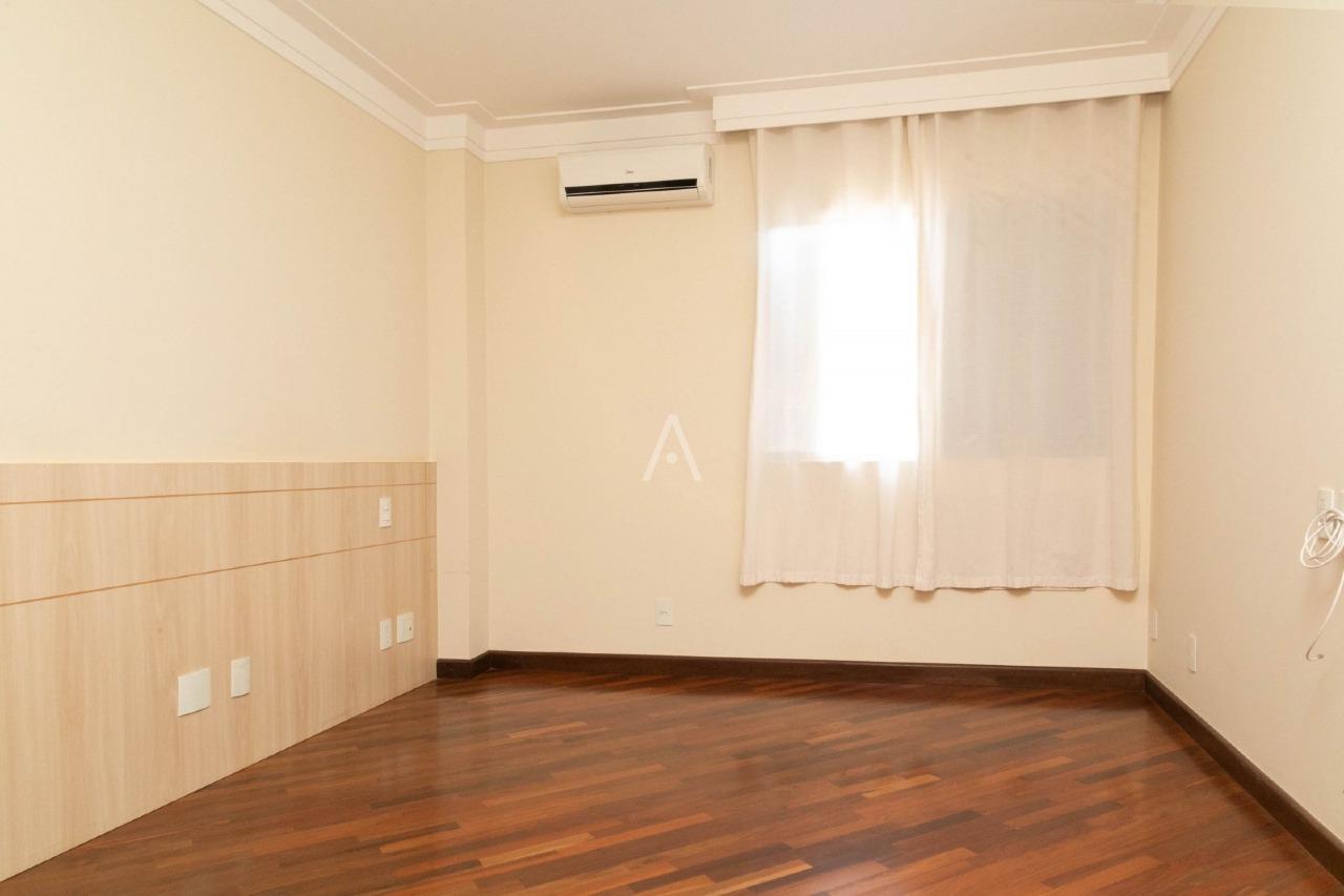 Apartamento para à venda no Bairro CENTRO em CASCAVEL: 