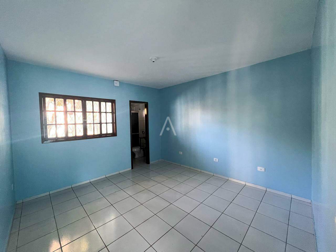 Casa Residencial para à venda no Bairro COUNTRY em CASCAVEL: