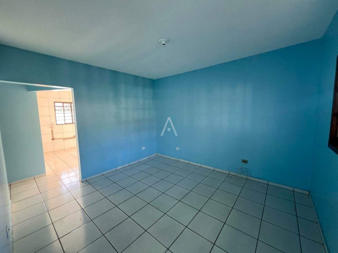 Casa Residencial para à venda no Bairro COUNTRY em CASCAVEL:
