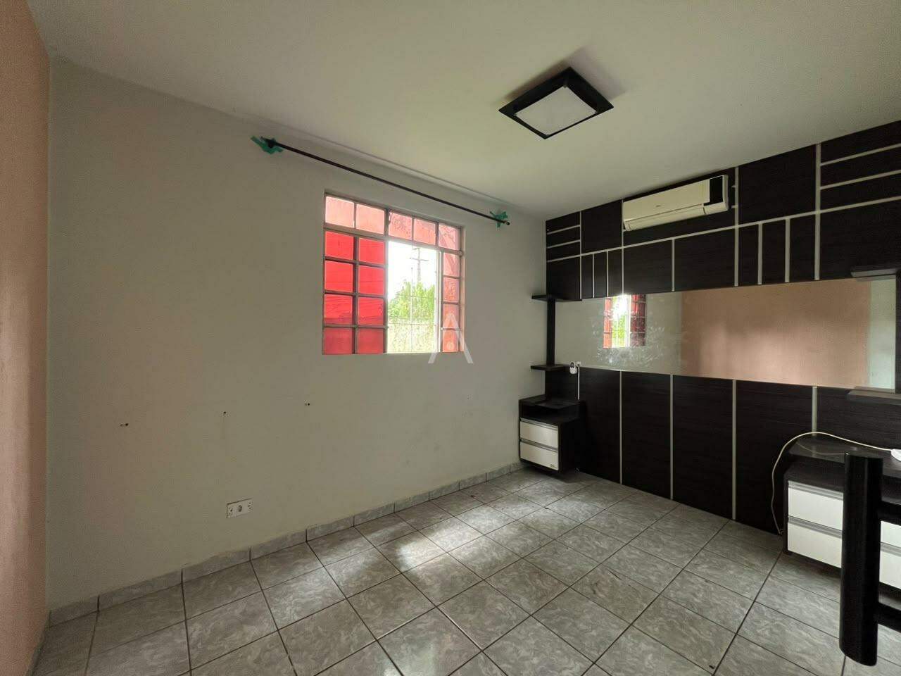 Apartamento para para aluguel no Bairro Vila Pioneiro em TOLEDO: Dormitório 01